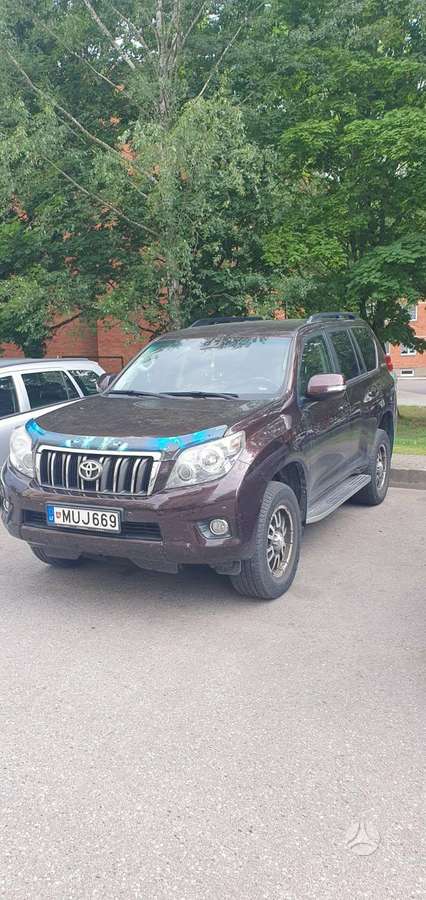 Toyota Land Cruiser Prado - 2