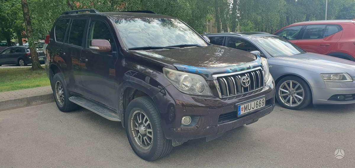 Toyota Land Cruiser Prado - 3