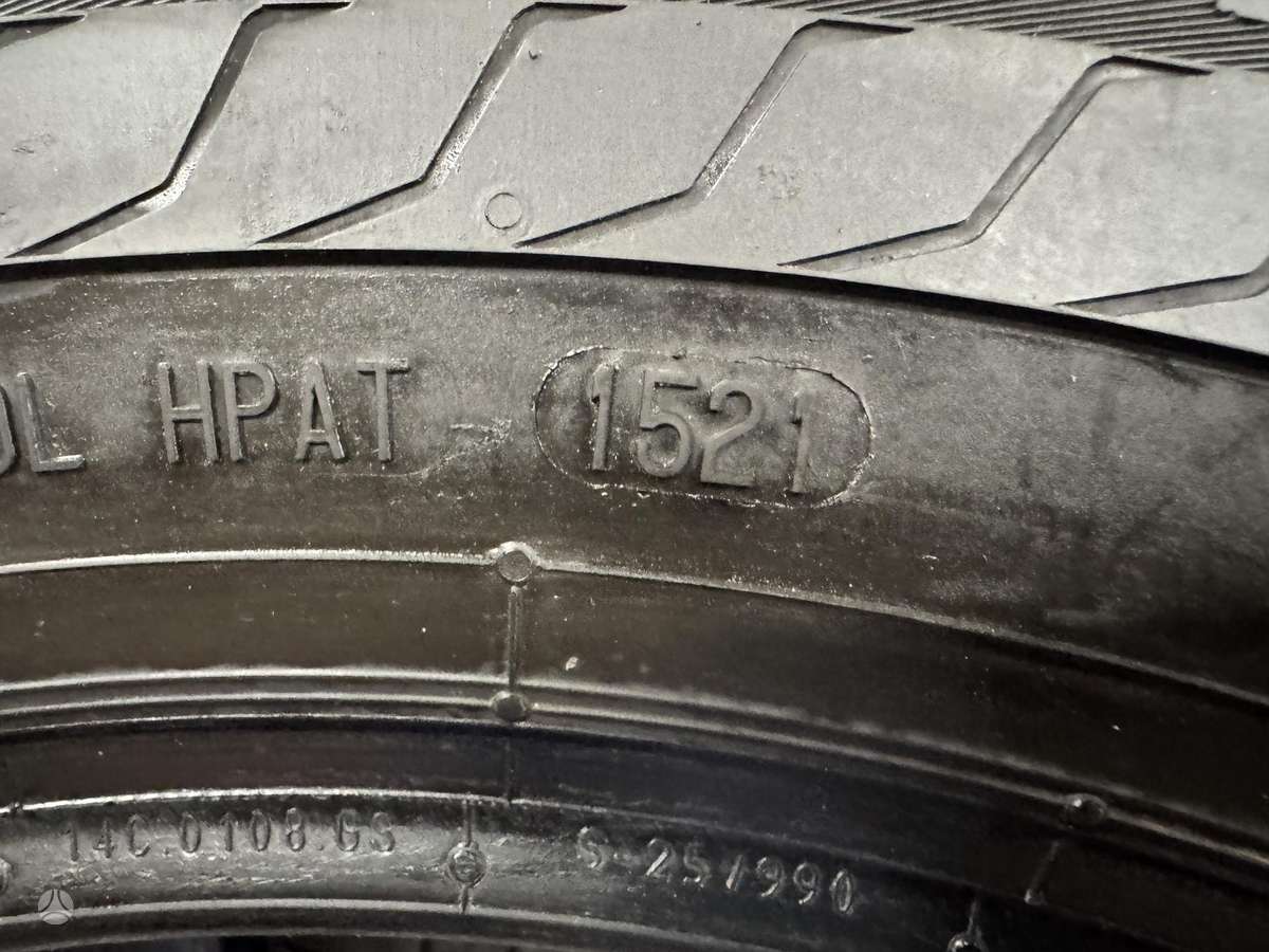 Semperit VAN-LIFE 2, летние 215/65 R16