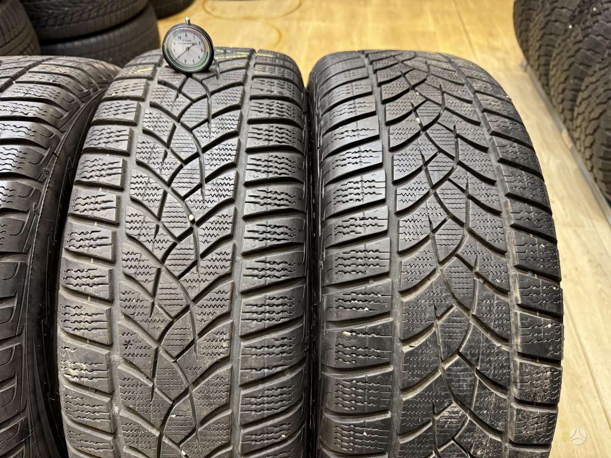 Goodyear Ultragrip performance, universalios 235/50 R19