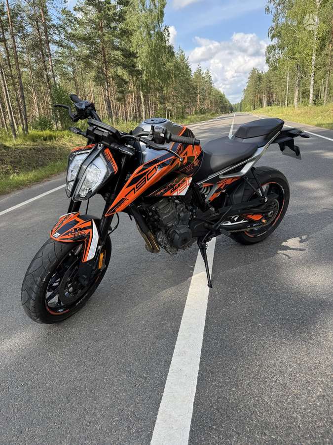 KTM Duke 790cc, street / classic