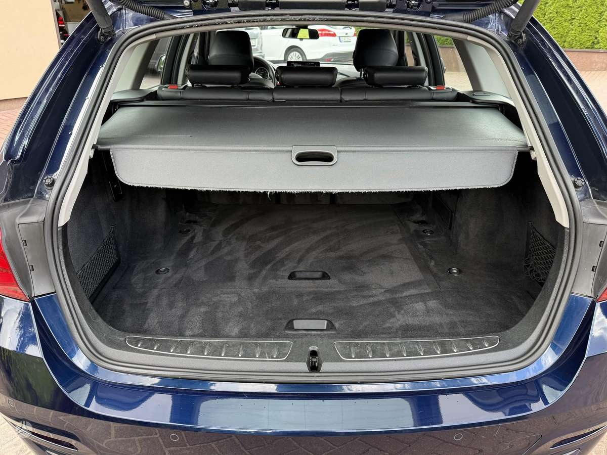 BMW 318, 2.0 l., Универсал