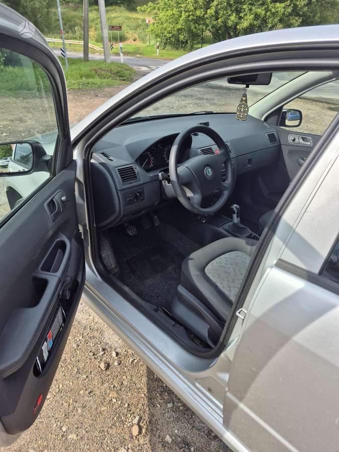 Skoda Fabia, 1.4 l., Хэтчбек