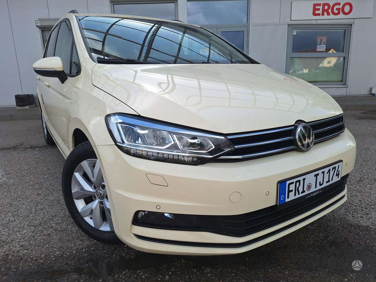 Volkswagen Touran - 3