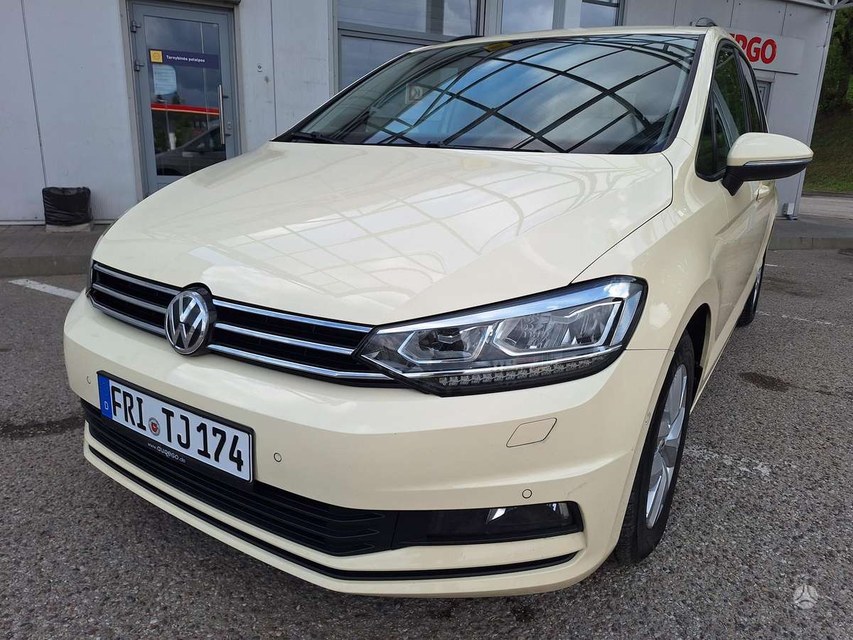 Volkswagen Touran - 5