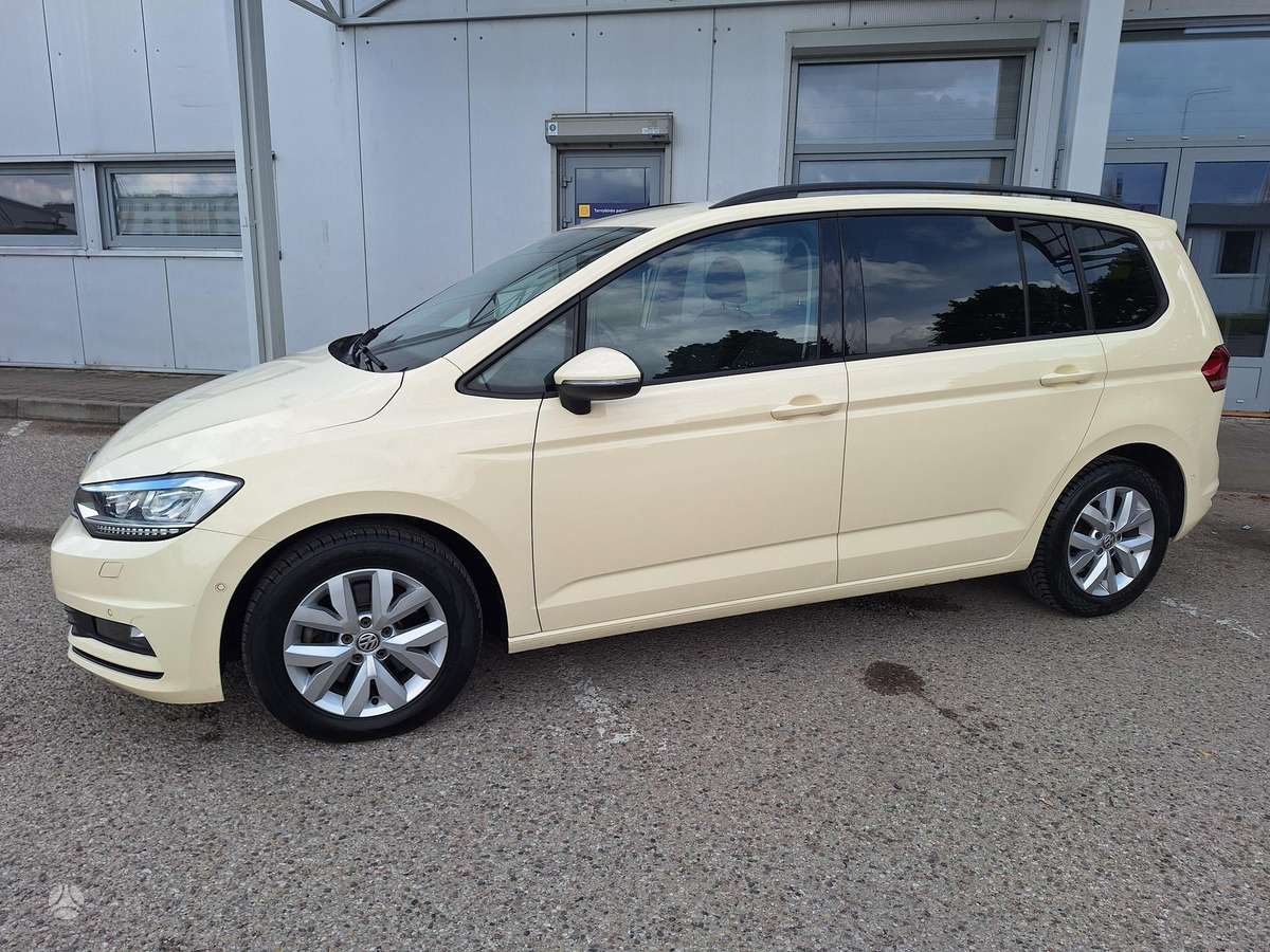 Volkswagen Touran - 6