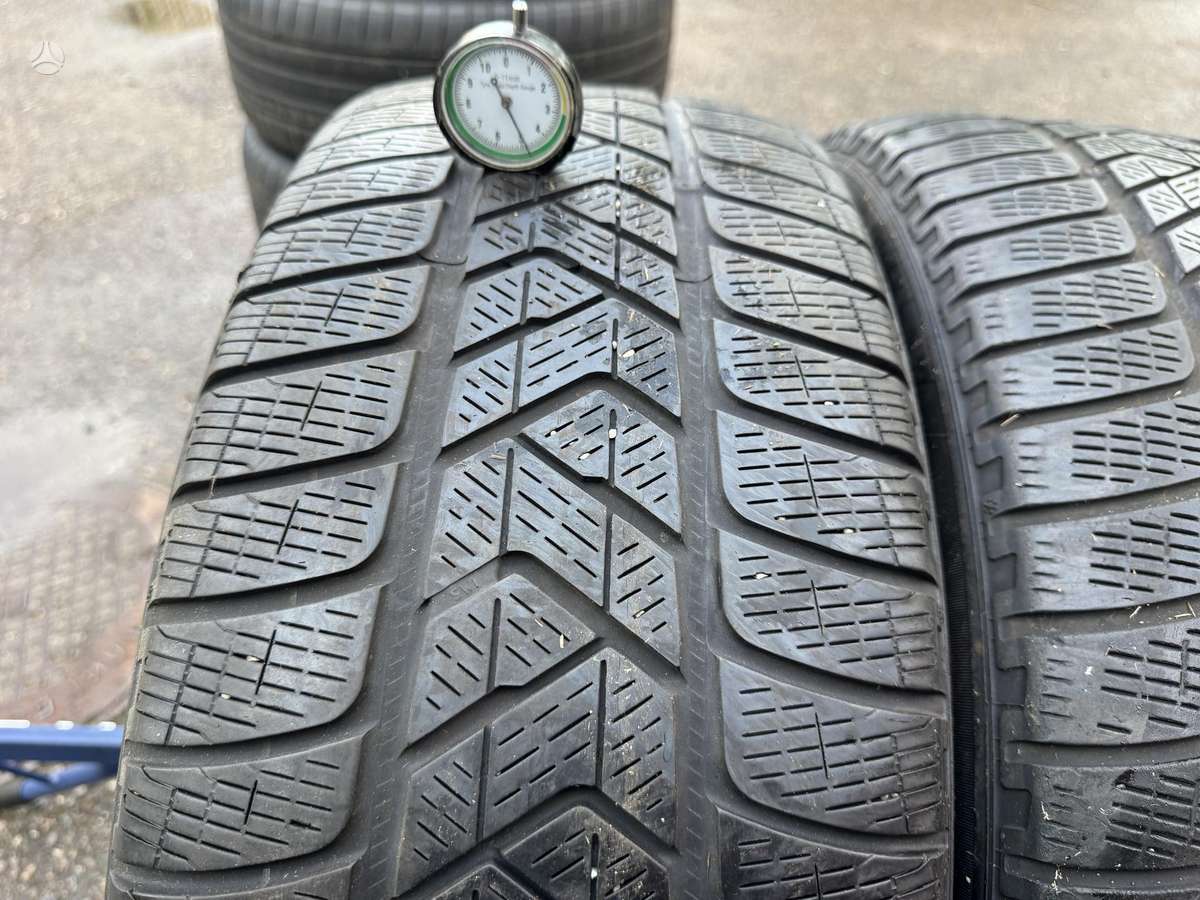 Pirelli SCORPION, всесезонные 235/55 R19