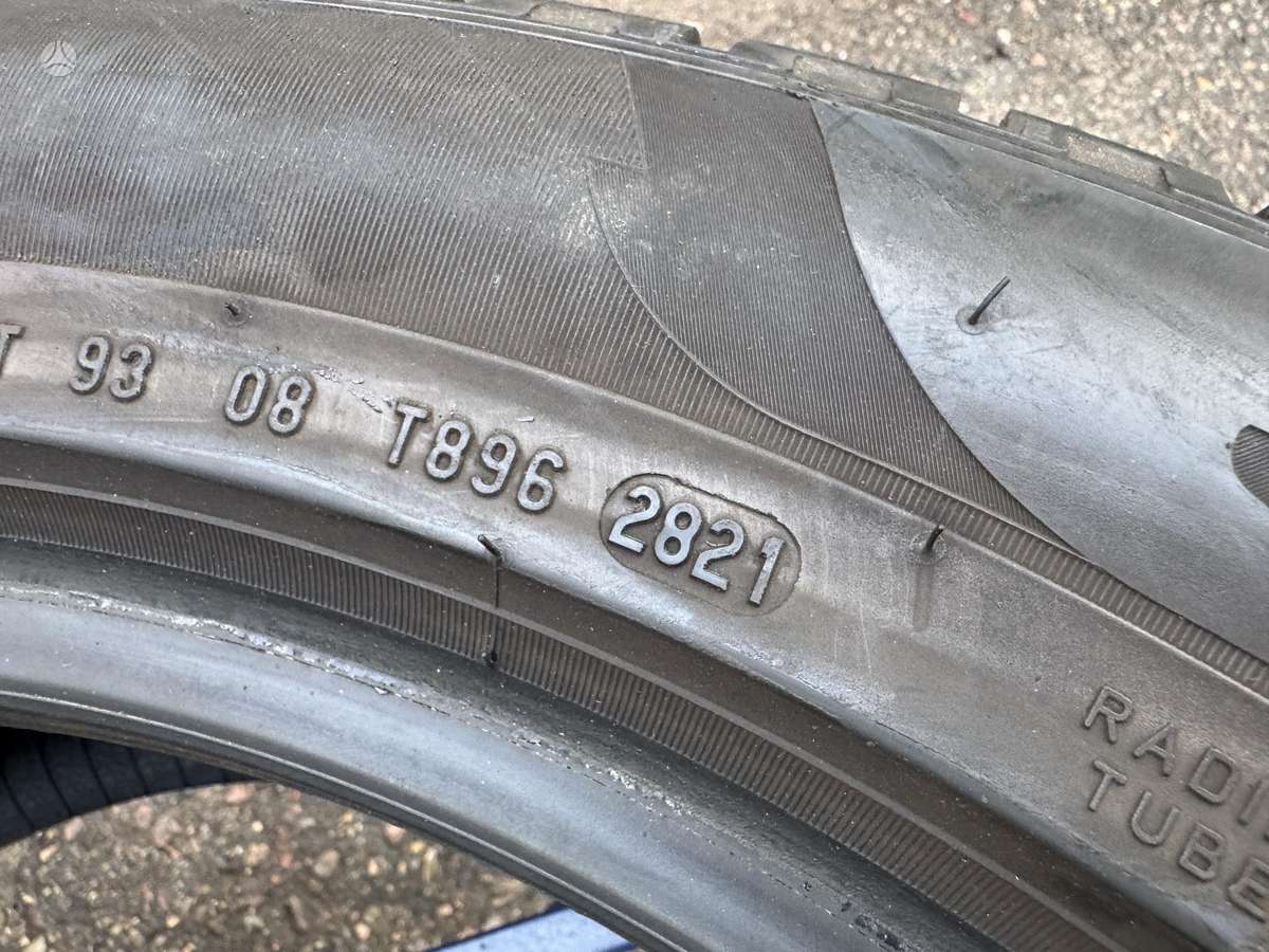 Pirelli SCORPION, universalios 235/55 R19