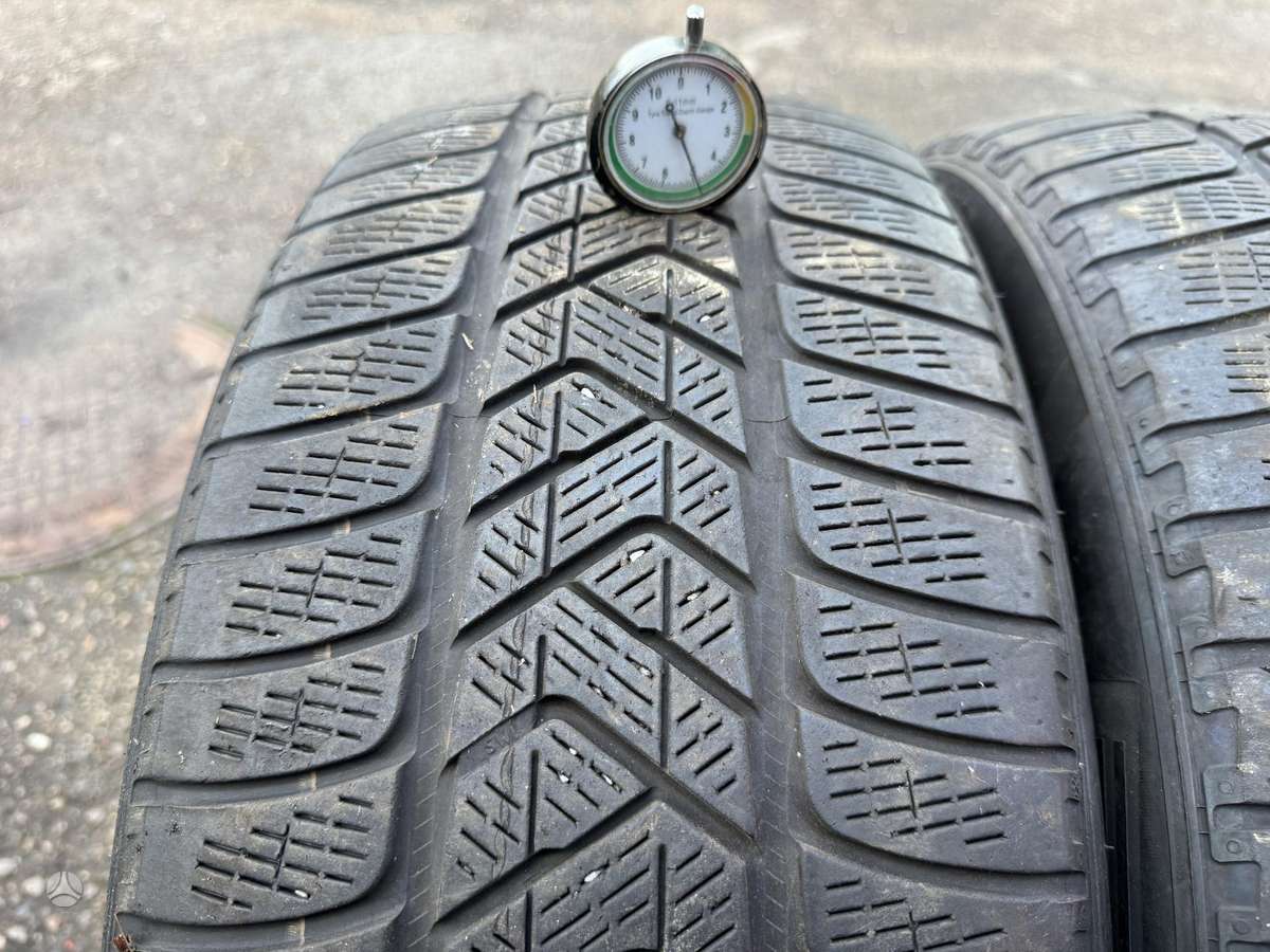 Pirelli SCORPION, всесезонные 235/55 R19