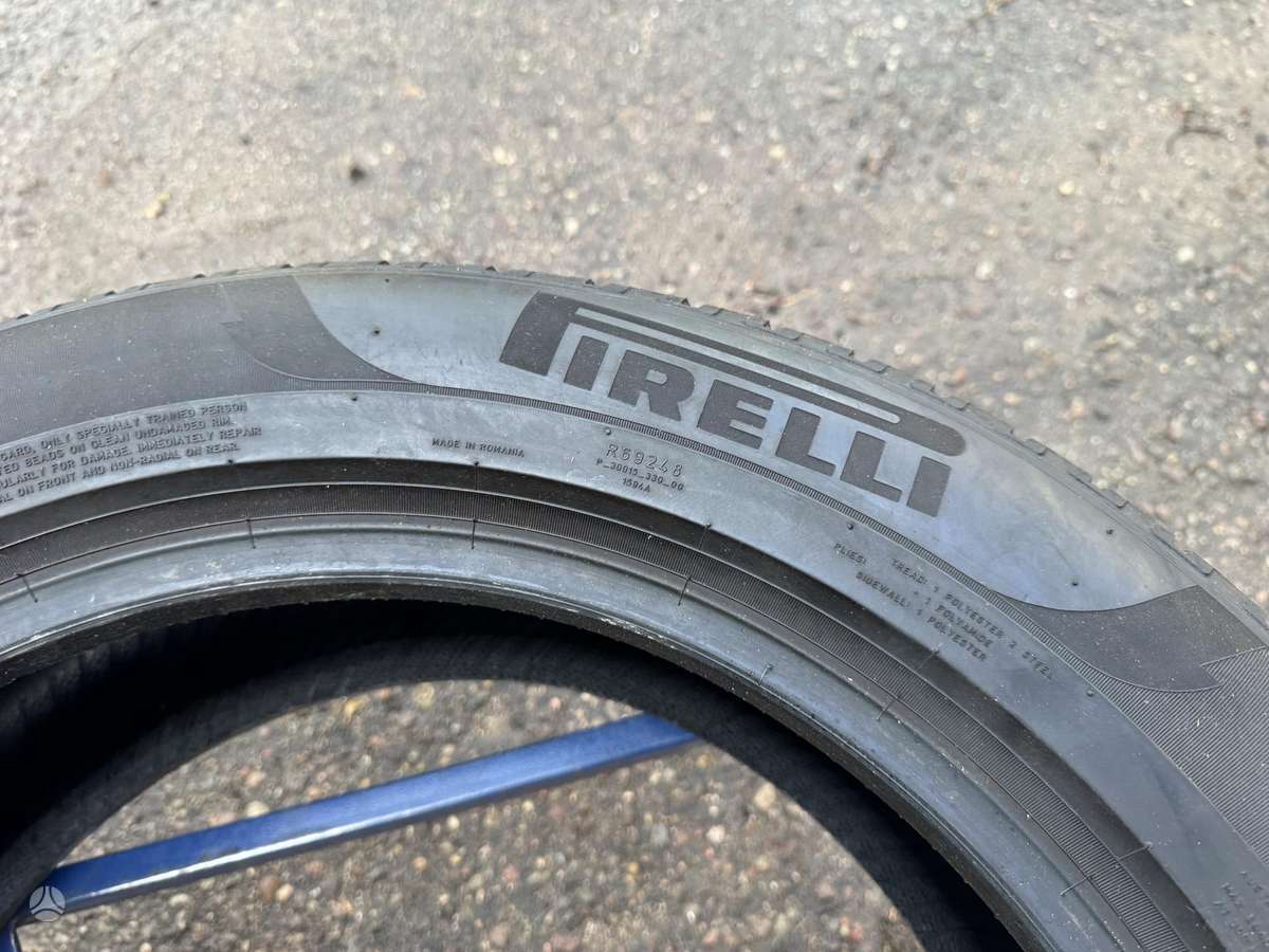 Pirelli SCORPION, всесезонные 235/55 R19