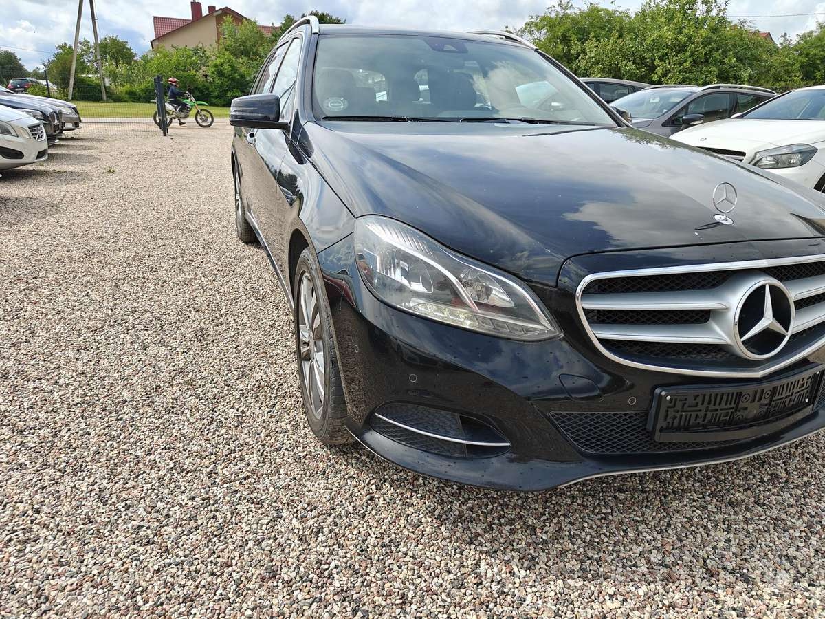 Mercedes-Benz E200, 2.1 l., Универсал
