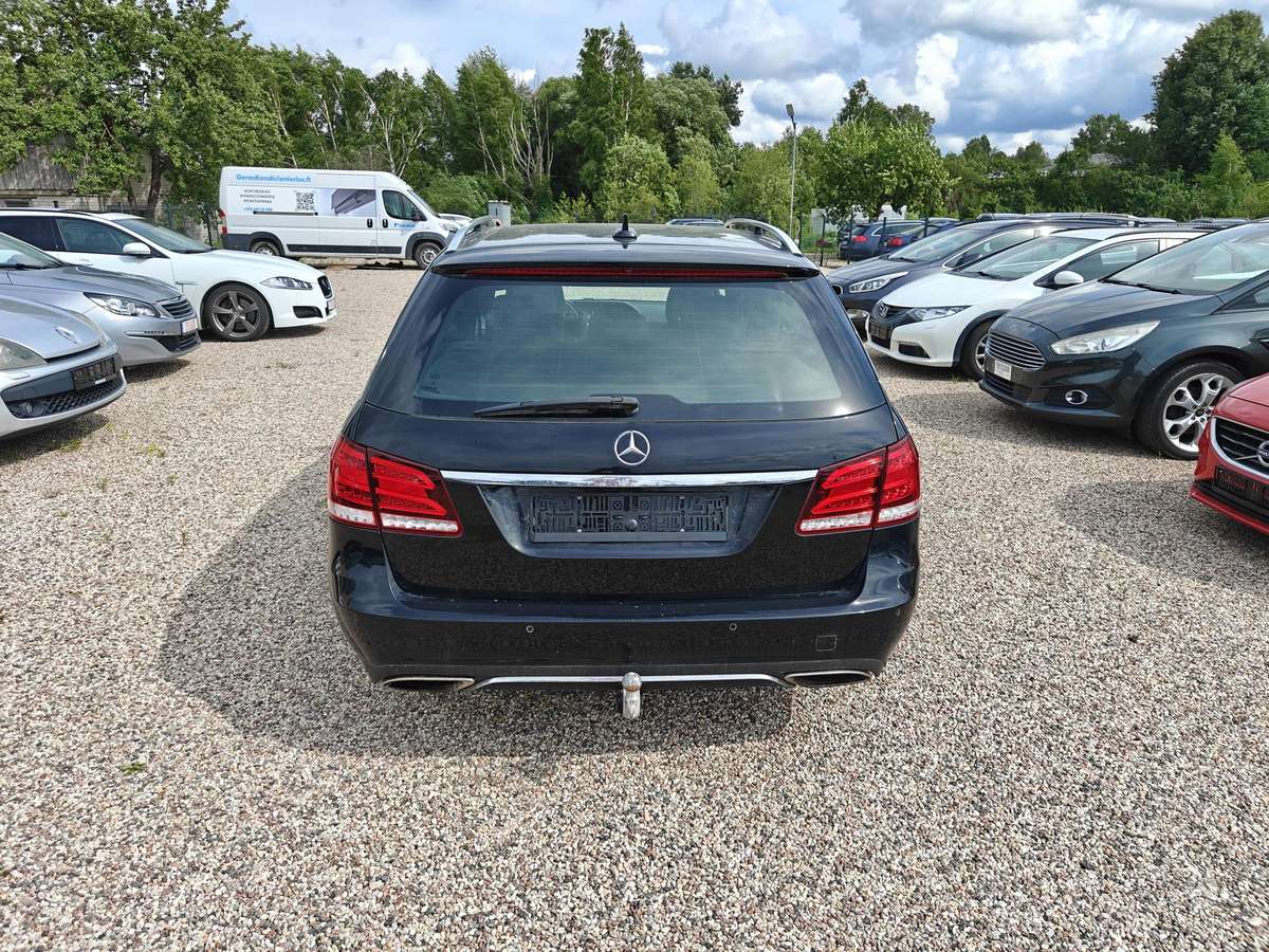 Mercedes-Benz E200, 2.1 l., Универсал