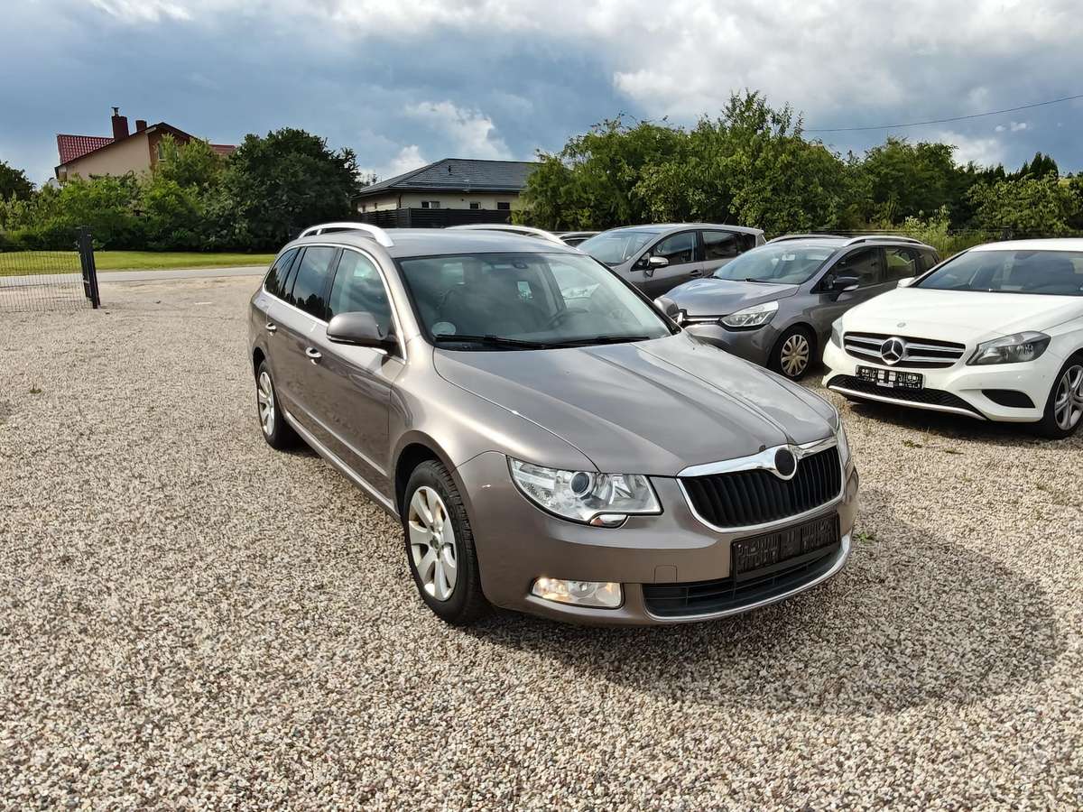 Skoda Superb, 1.4 l., Универсал