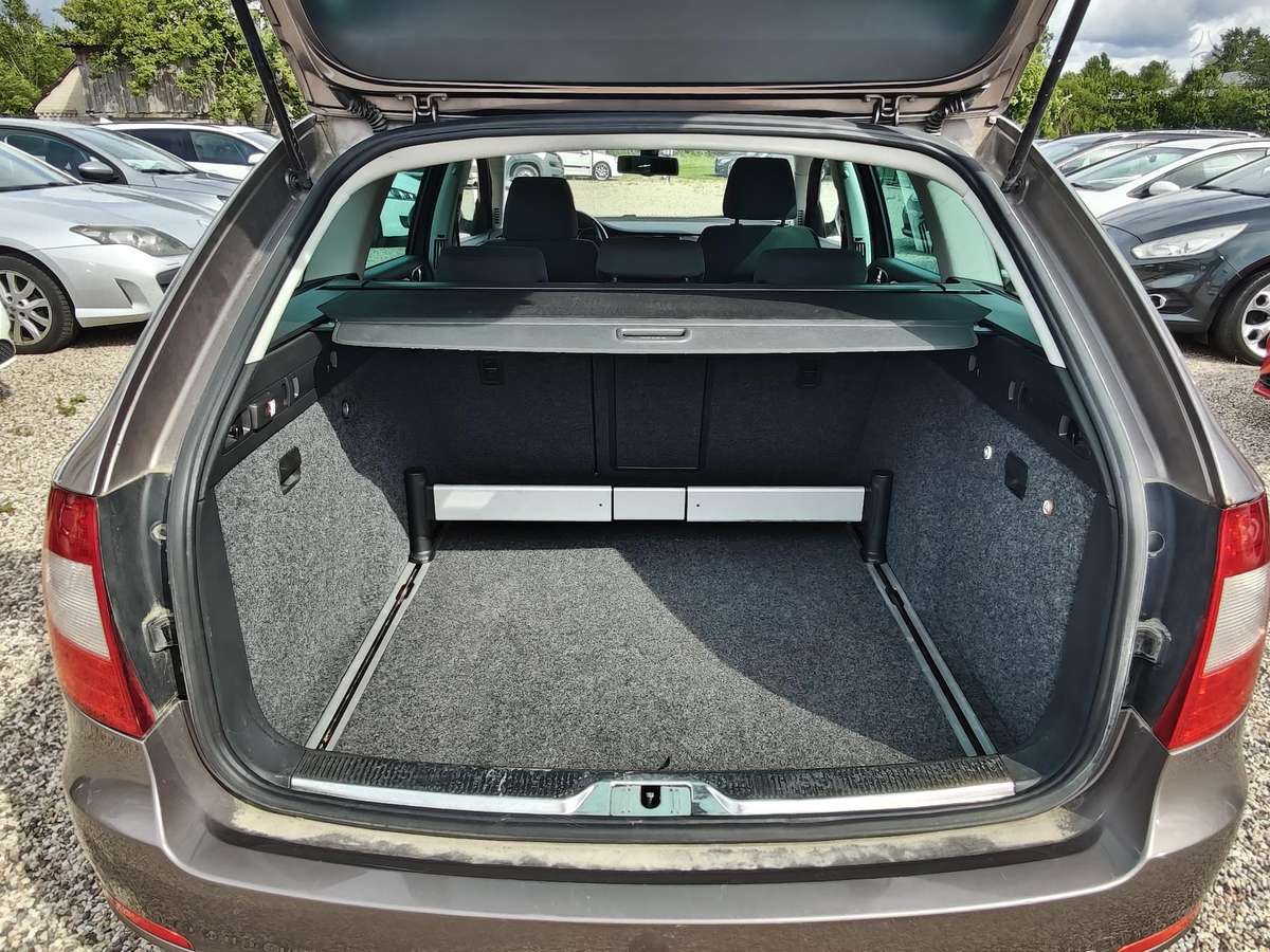 Skoda Superb, 1.4 l., Универсал
