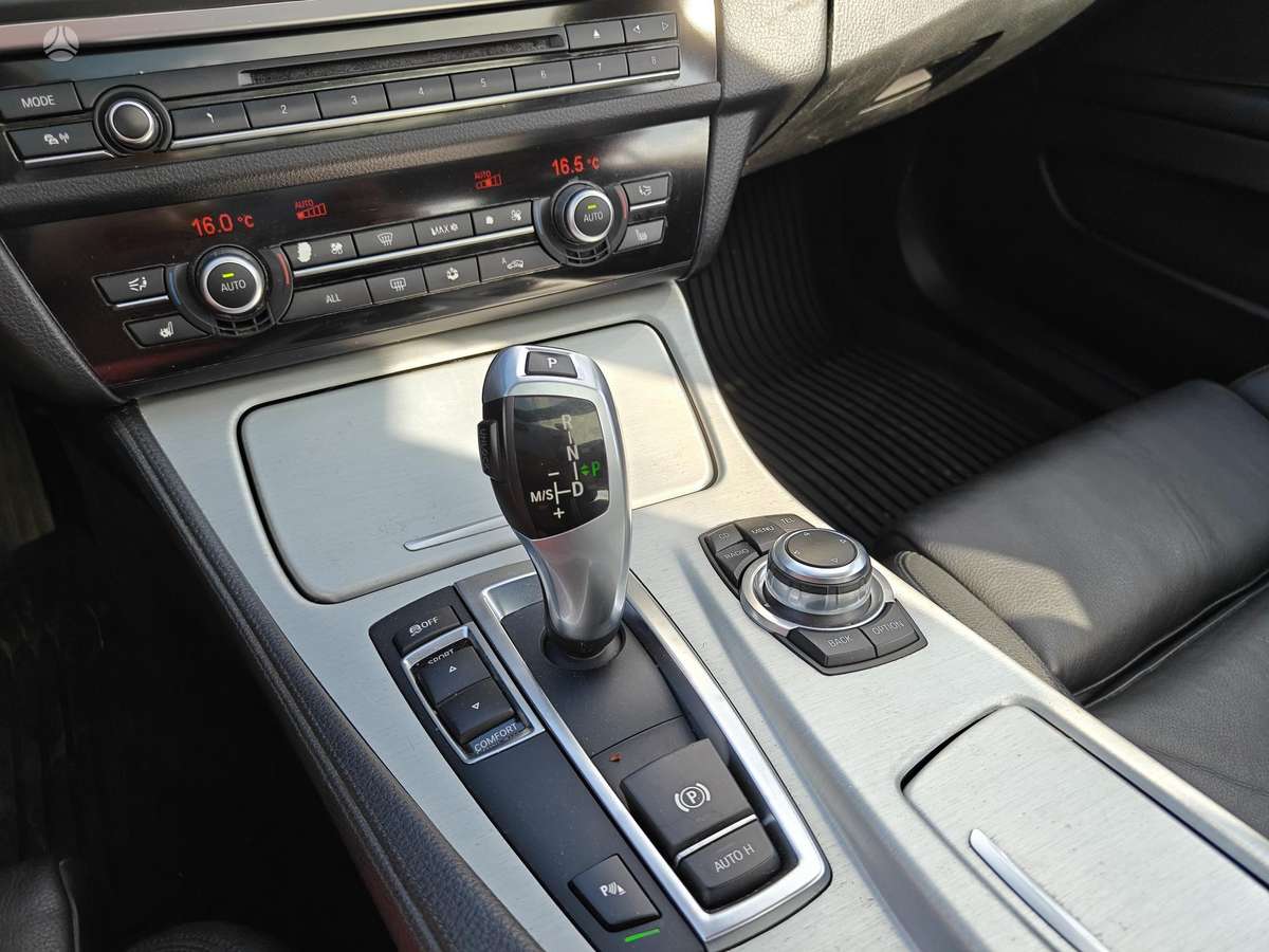 BMW 520, 2.0 l., wagon