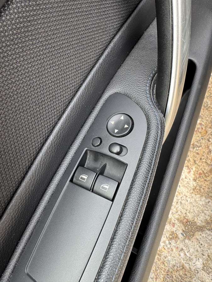 BMW 123, Купе (coupe)