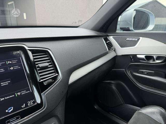Volvo XC90 - 7