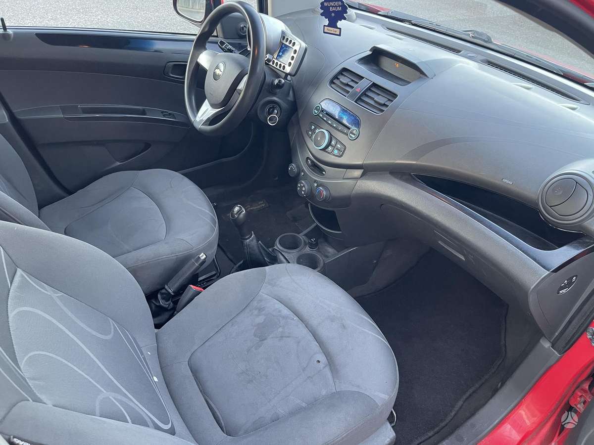 Chevrolet Spark, 1.0 l., hatchback