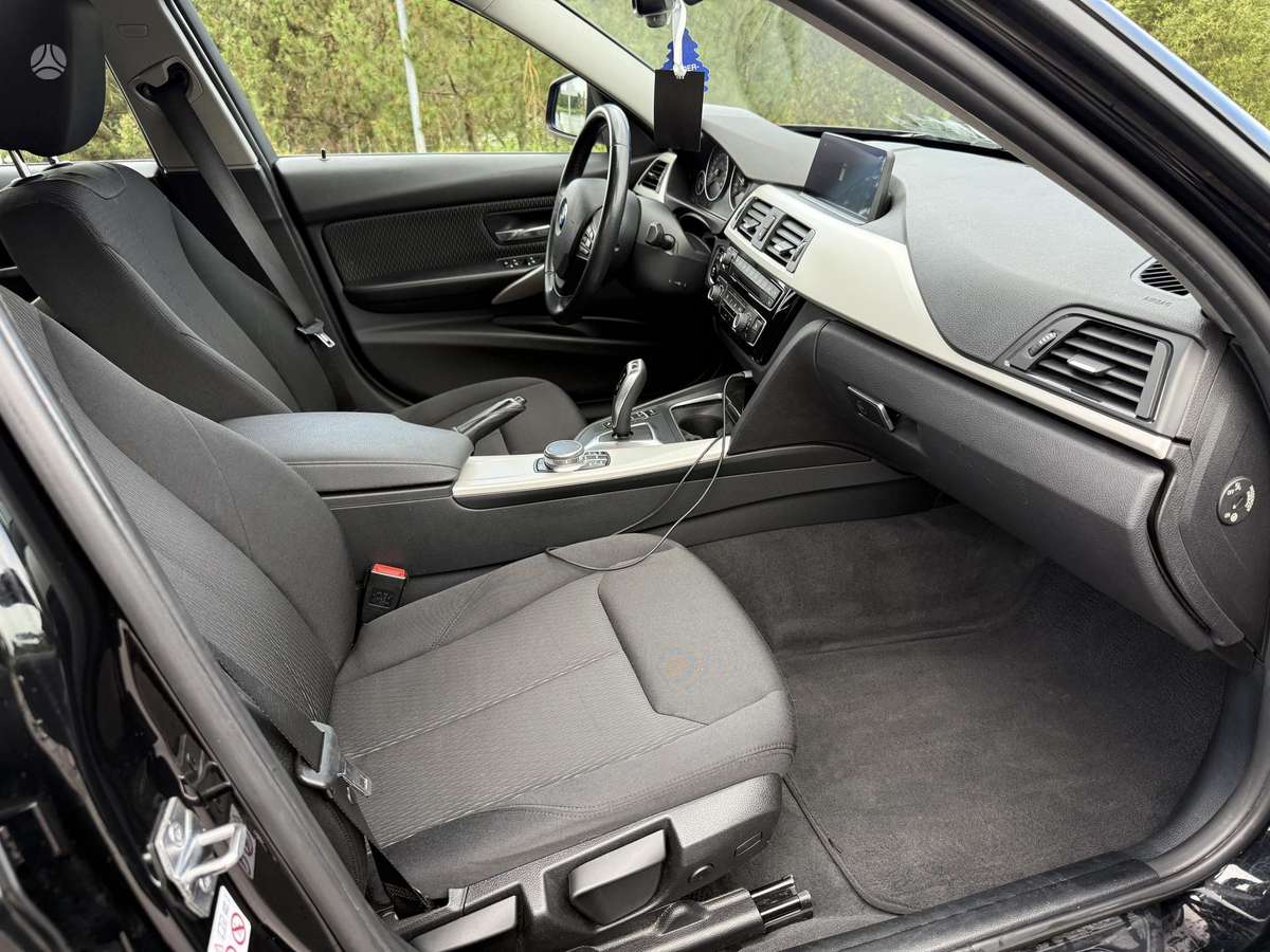 BMW 318, 2.0 l., wagon