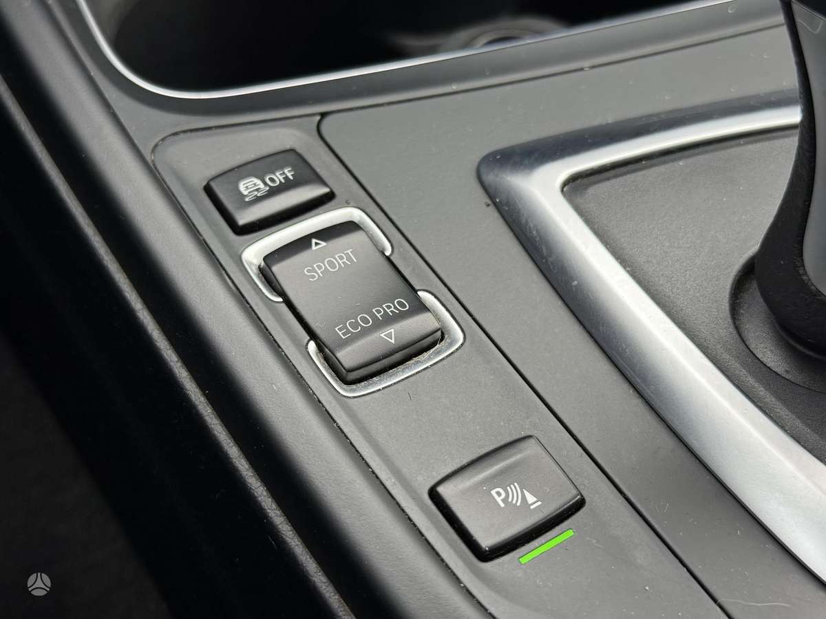 BMW 318, 2.0 l., wagon