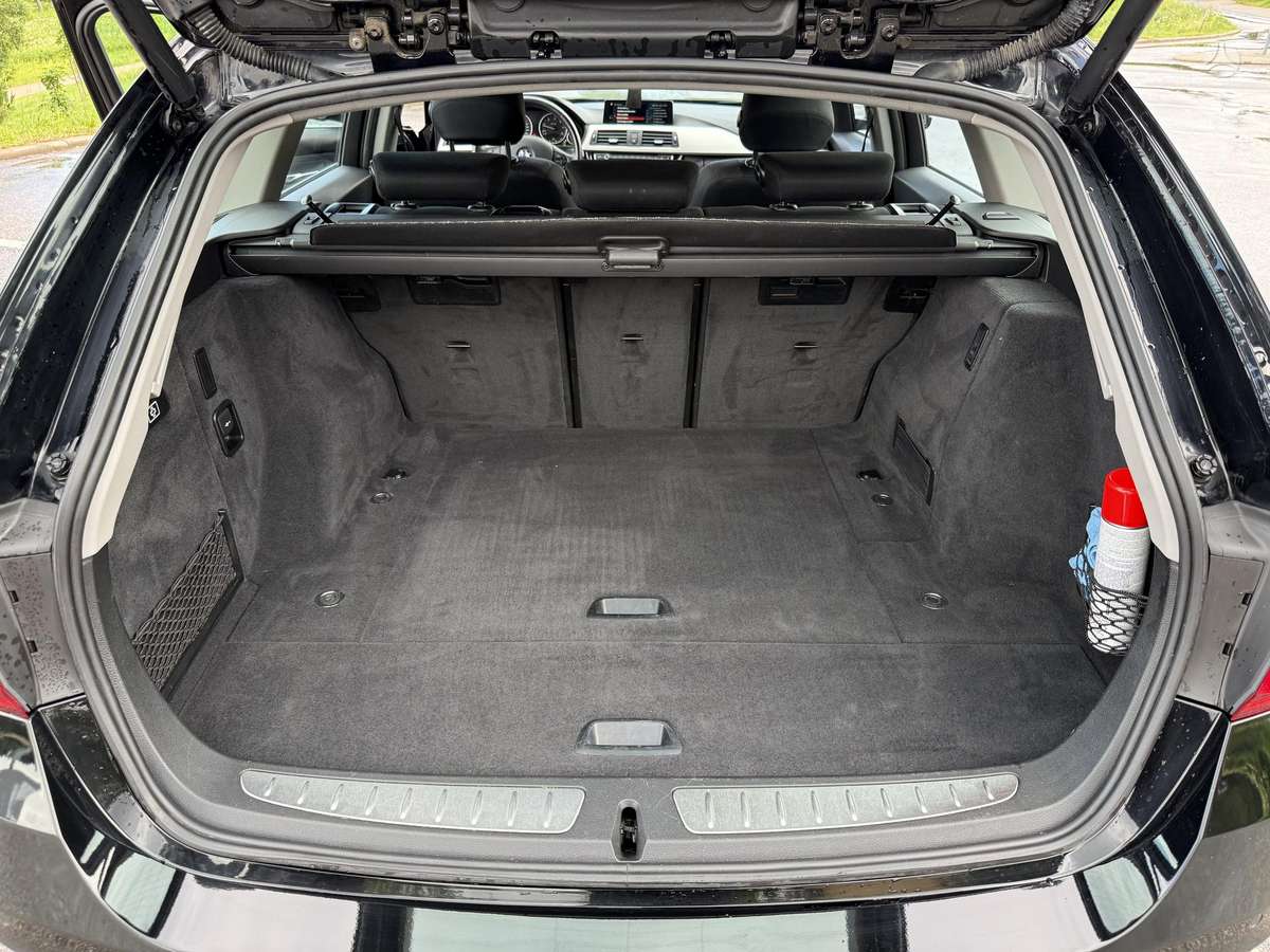 BMW 318, 2.0 l., wagon