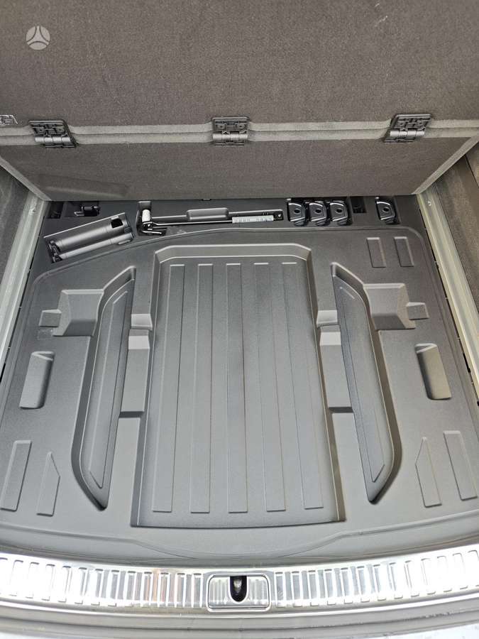 Audi A6, 3.0 l., universalas