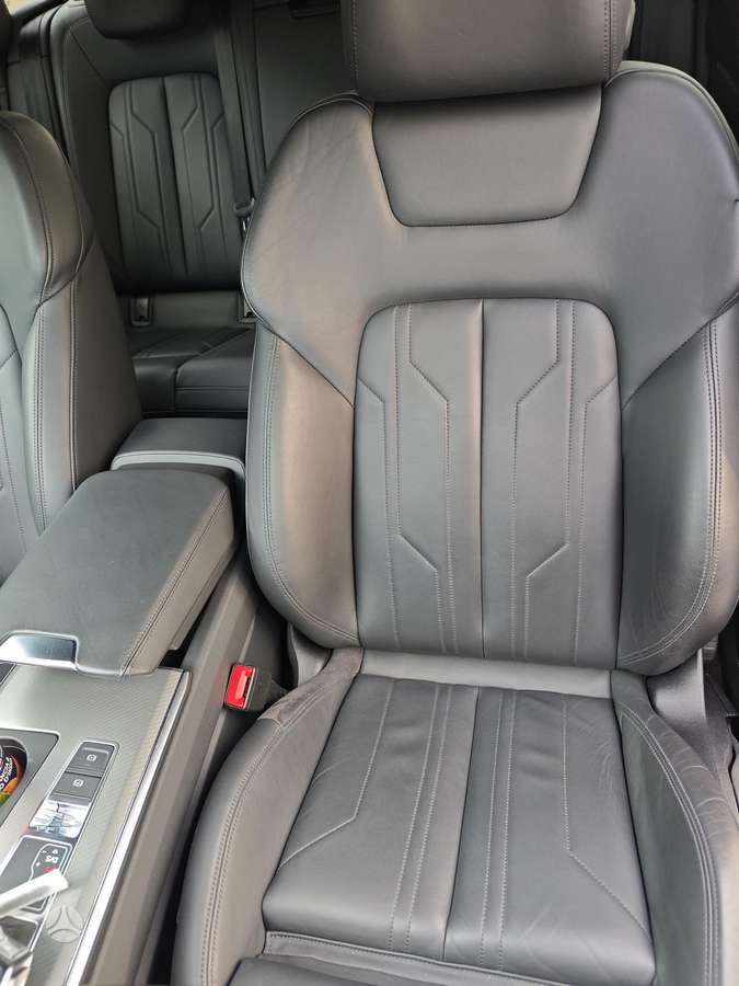 Audi A6, 3.0 l., universalas