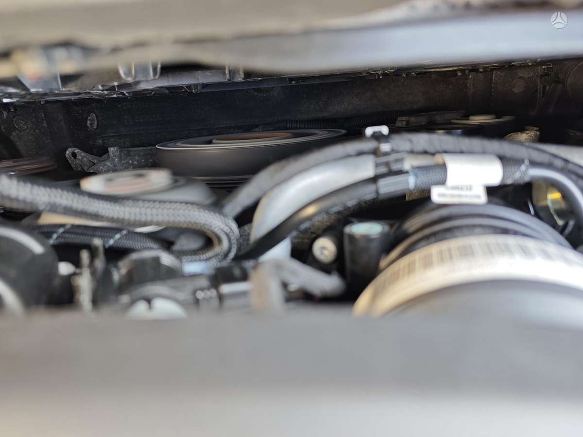 Audi A6, 3.0 l., universalas
