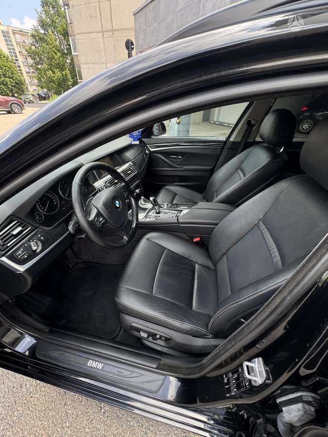 BMW 520, 2.0 l., wagon