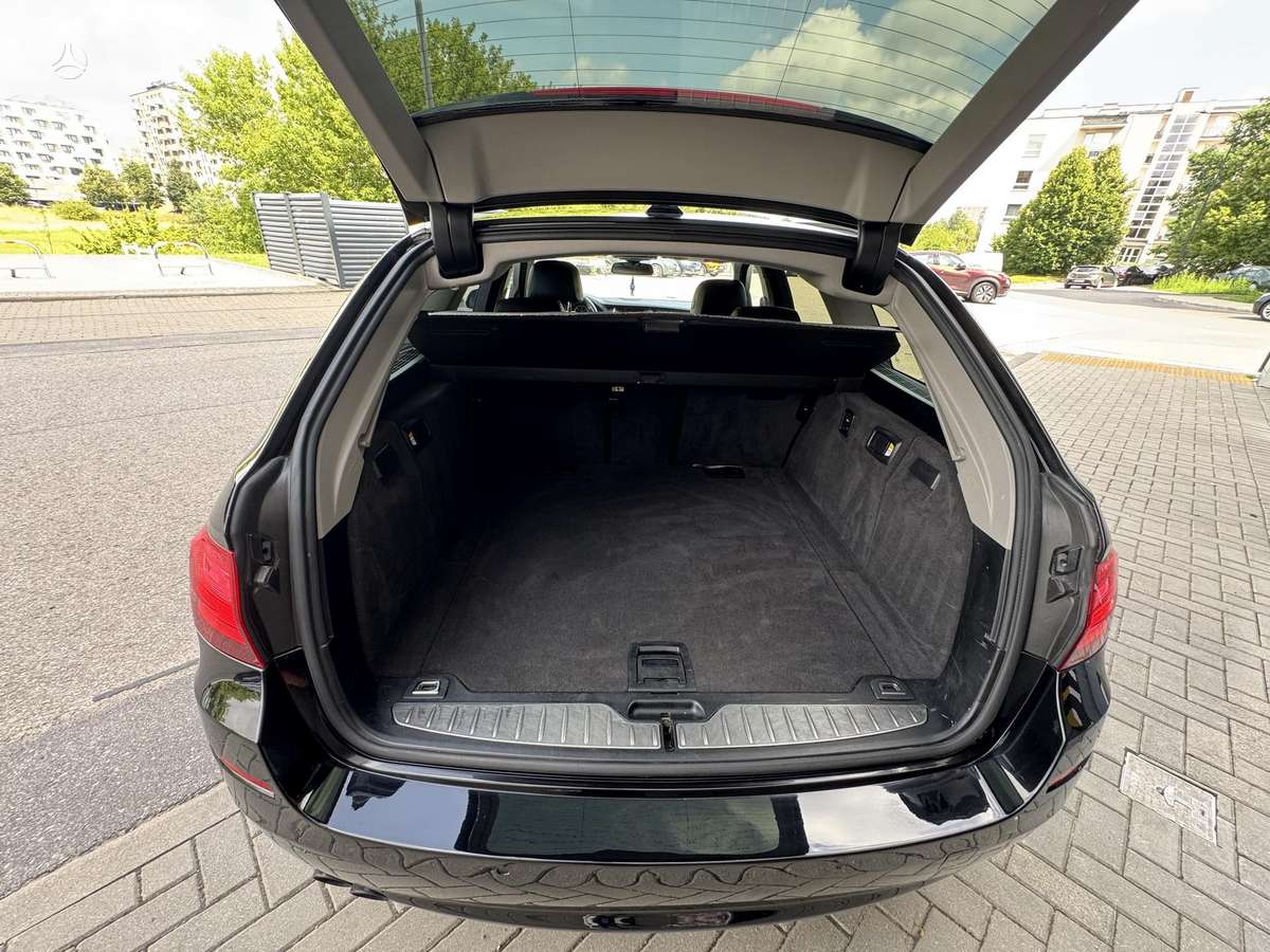 BMW 520, 2.0 l., wagon