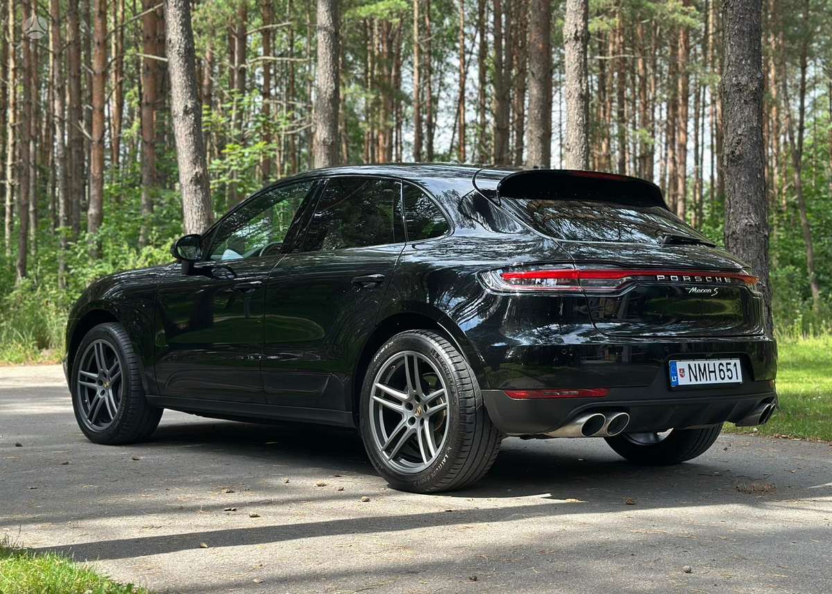 Porsche Macan - 2