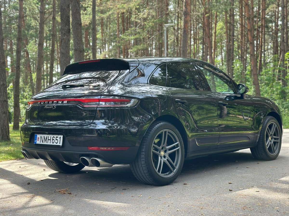 Porsche Macan - 4