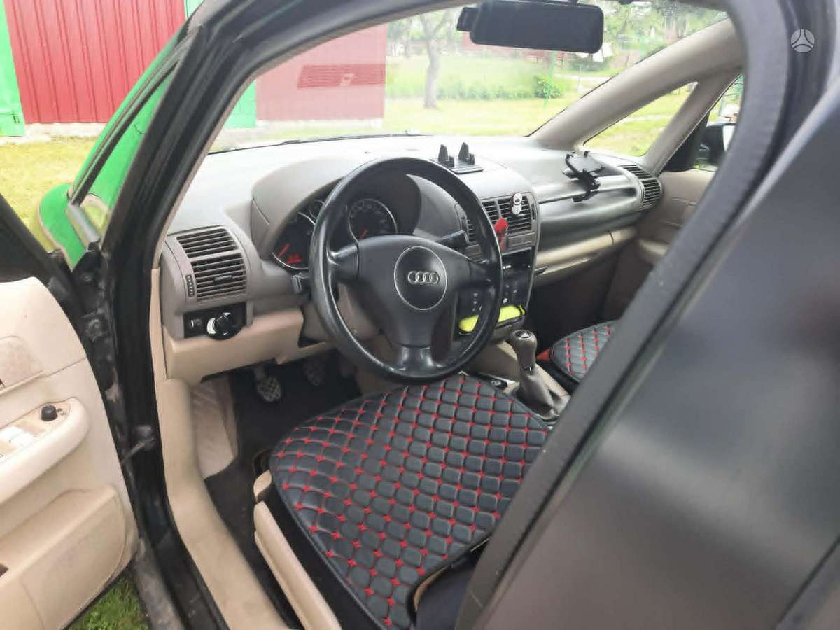 Audi A2, 1.4 l., hečbekas