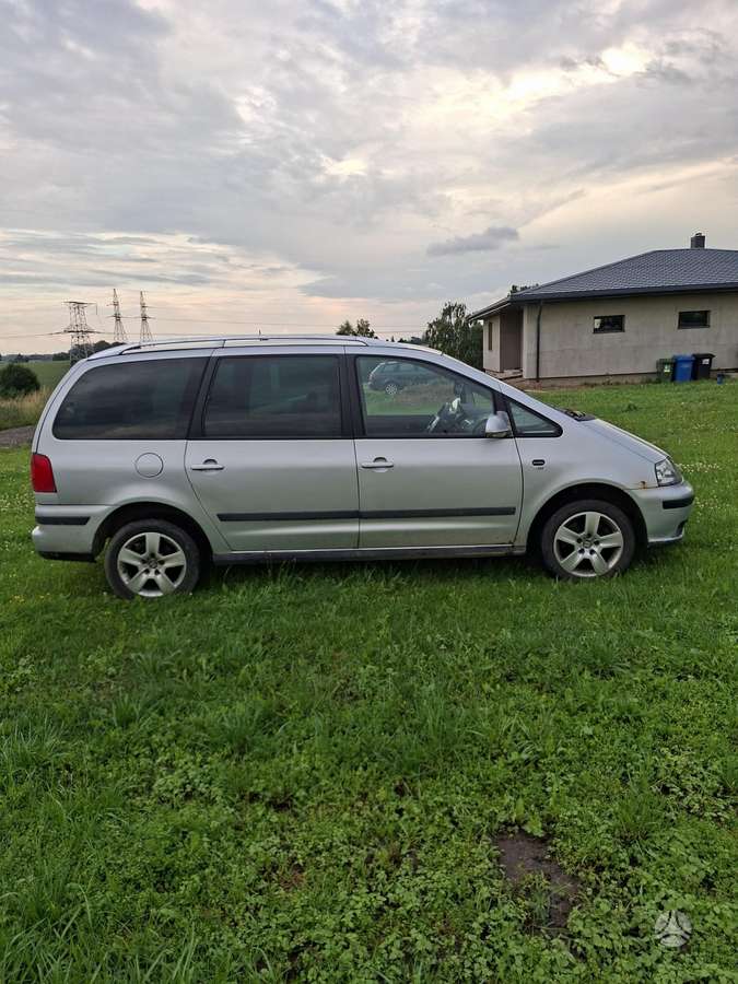 SEAT Alhambra - 3