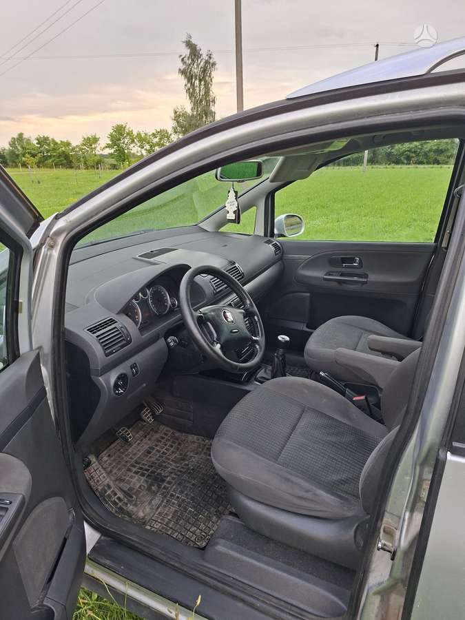 SEAT Alhambra - 9