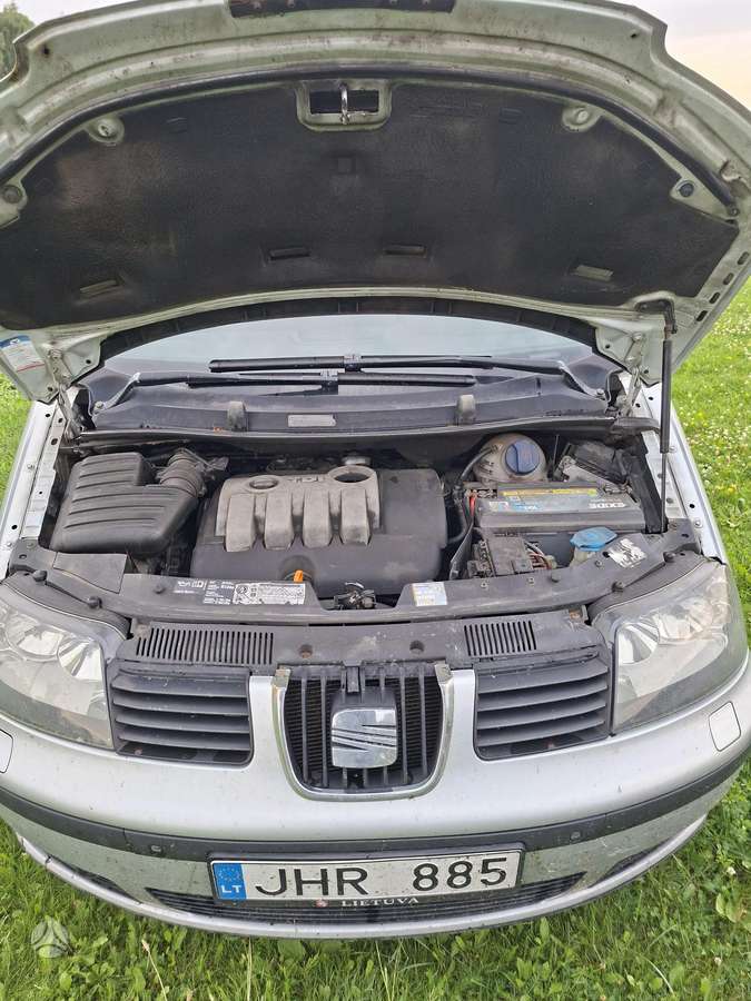 SEAT Alhambra - 12