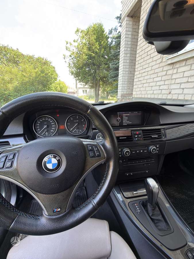 BMW 325, 3.0 l., wagon