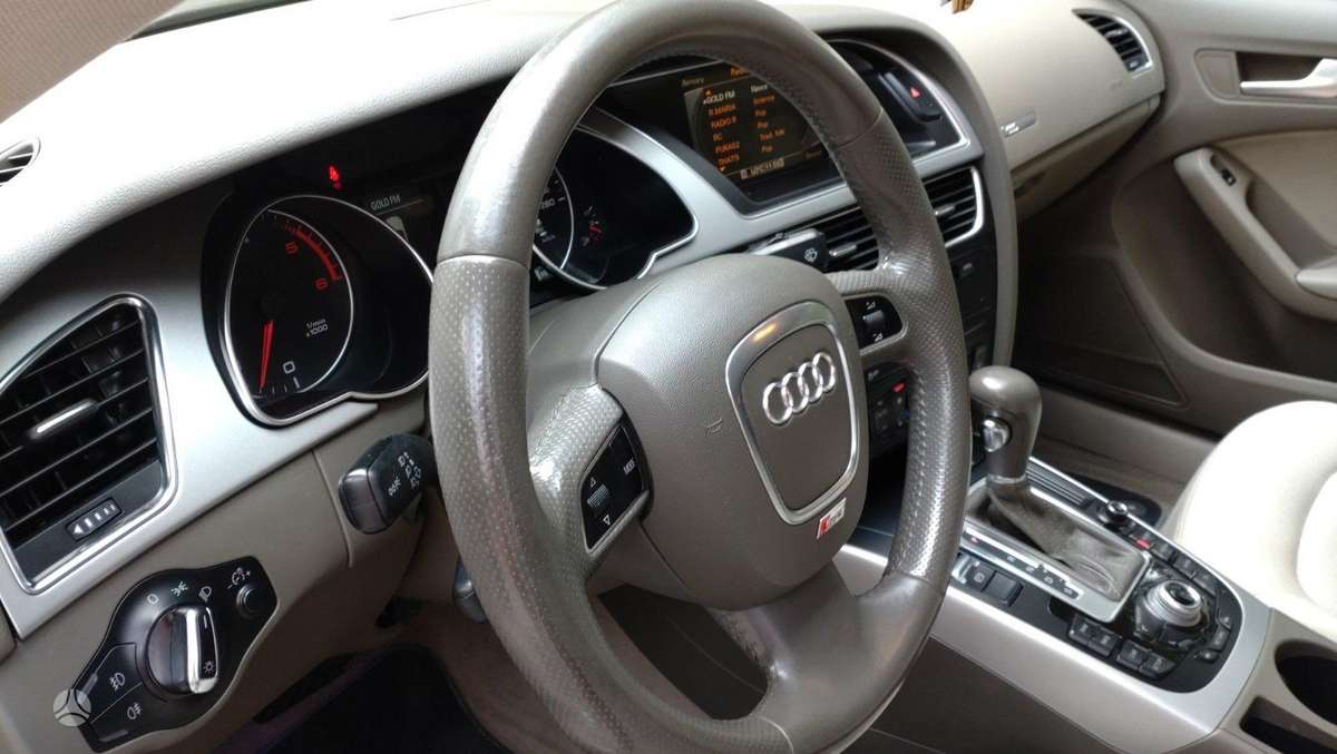 Audi A5 Sportback, 2.7 l., Седан