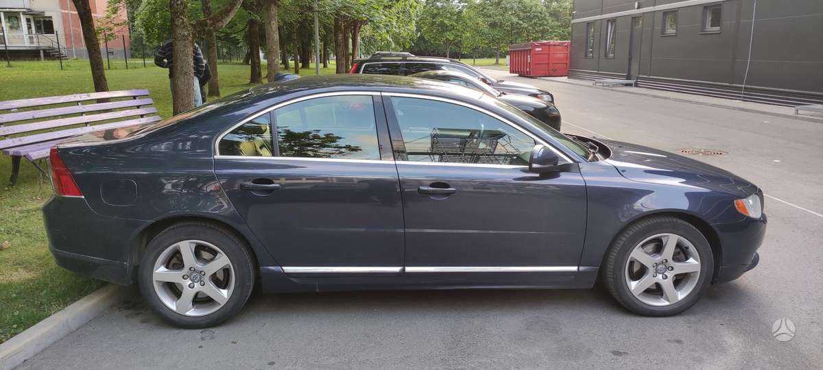 Volvo S80, 2.0 l., Седан