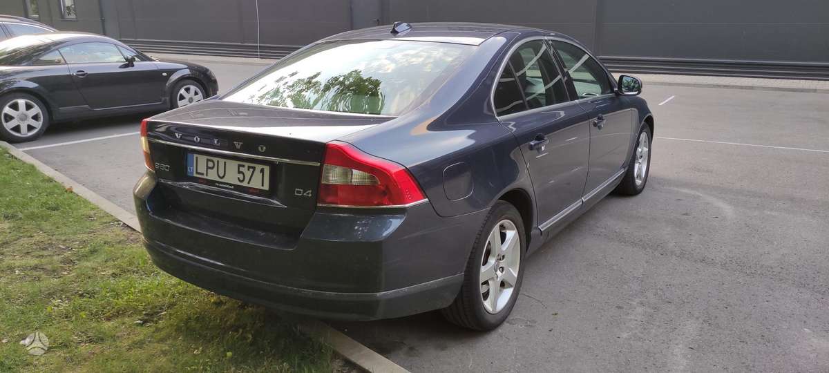 Volvo S80, 2.0 l., Седан