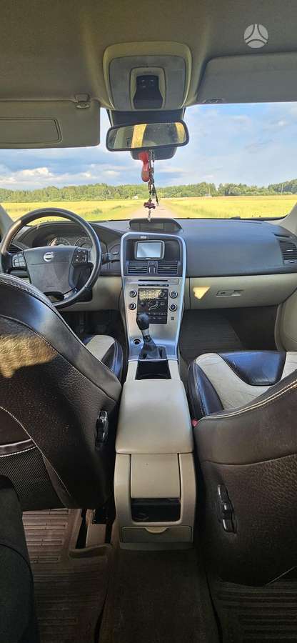 Volvo XC60 - 8