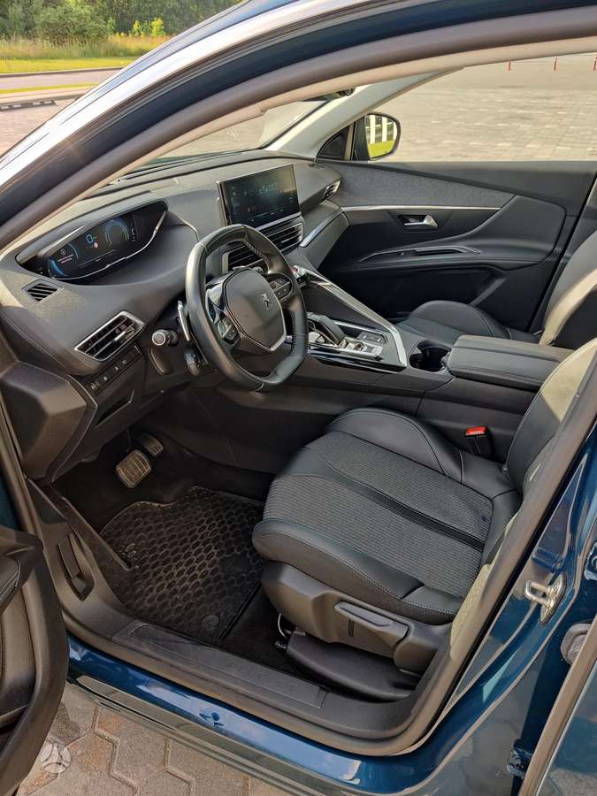 Peugeot 3008 - 11