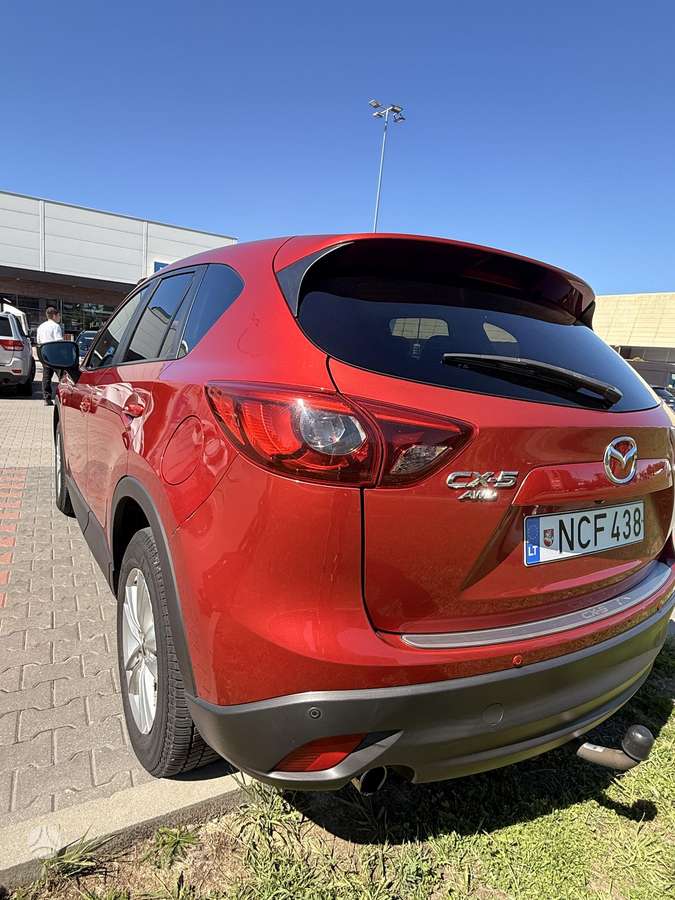 Mazda CX-5, 2.2 l., off-road / crossover