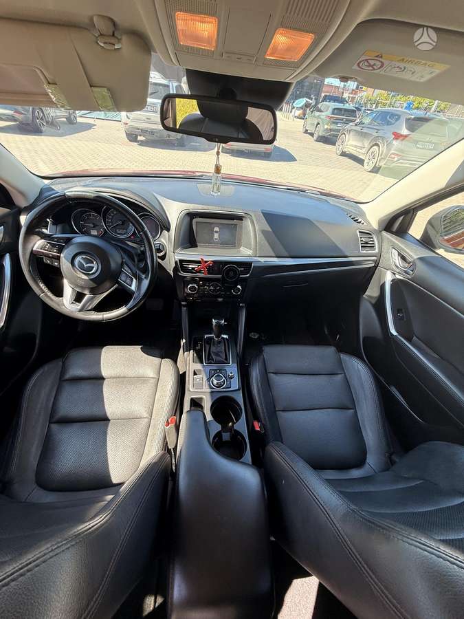 Mazda CX-5, 2.2 l., off-road / crossover