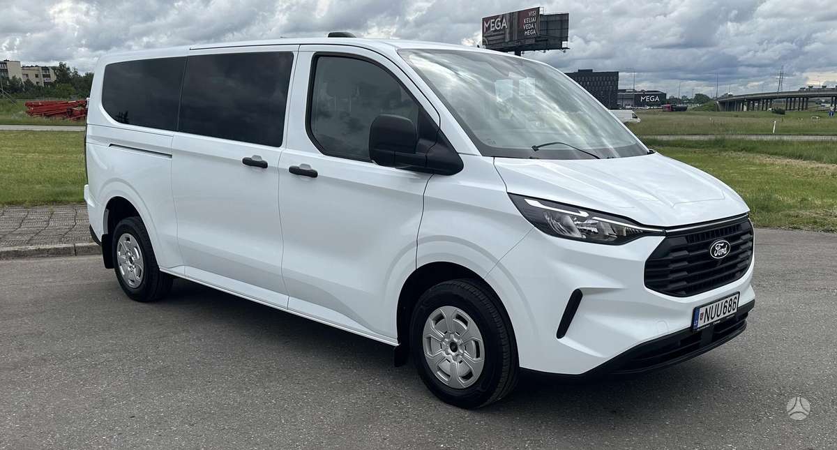 Ford Transit Custom, passenger minibus