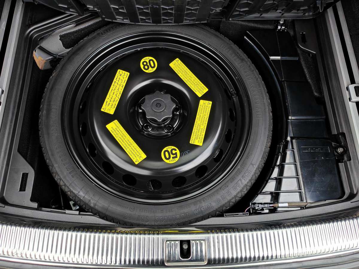 Audi A6, 3.0 l., universalas