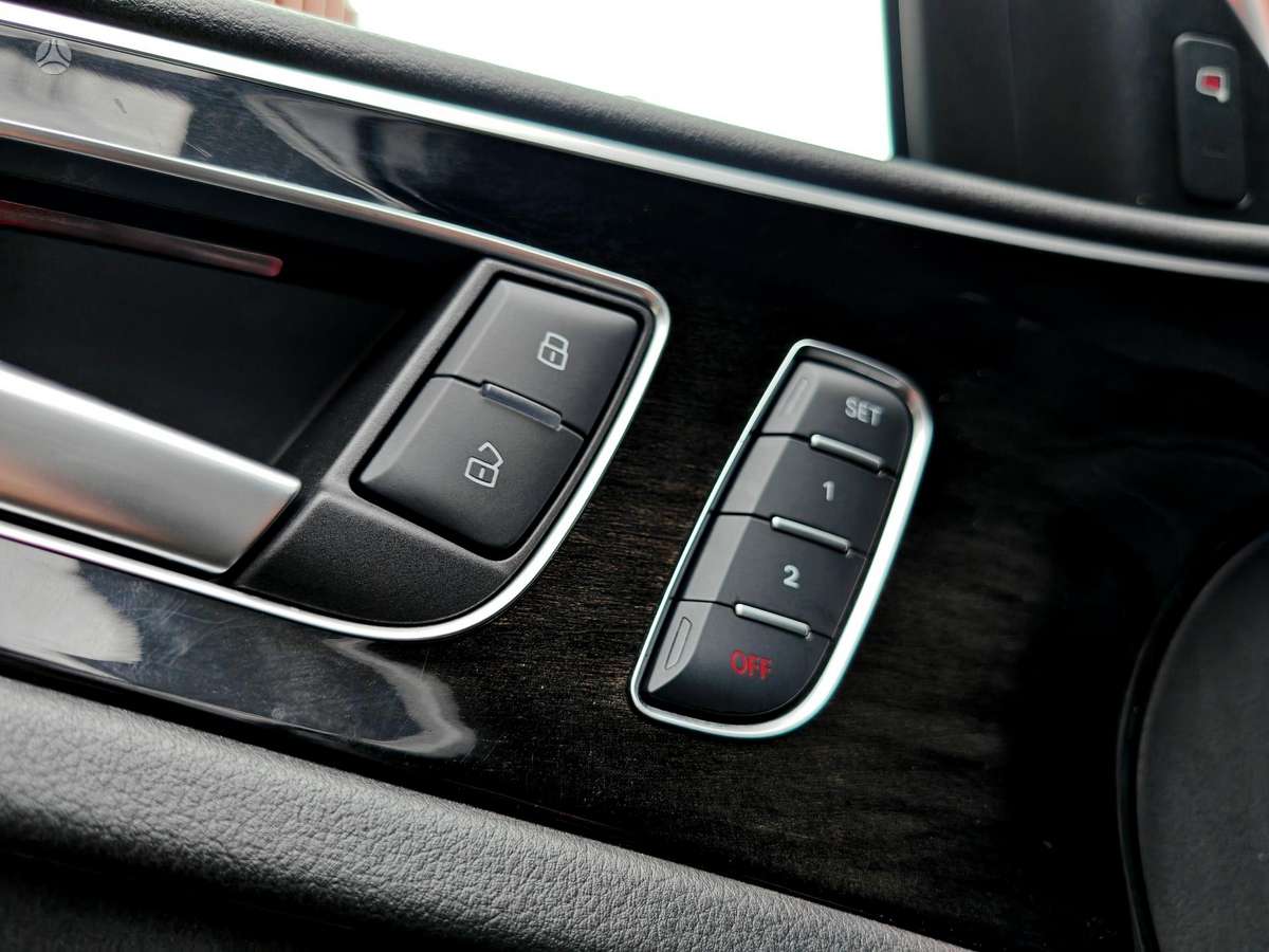 Audi A6, 3.0 l., Универсал