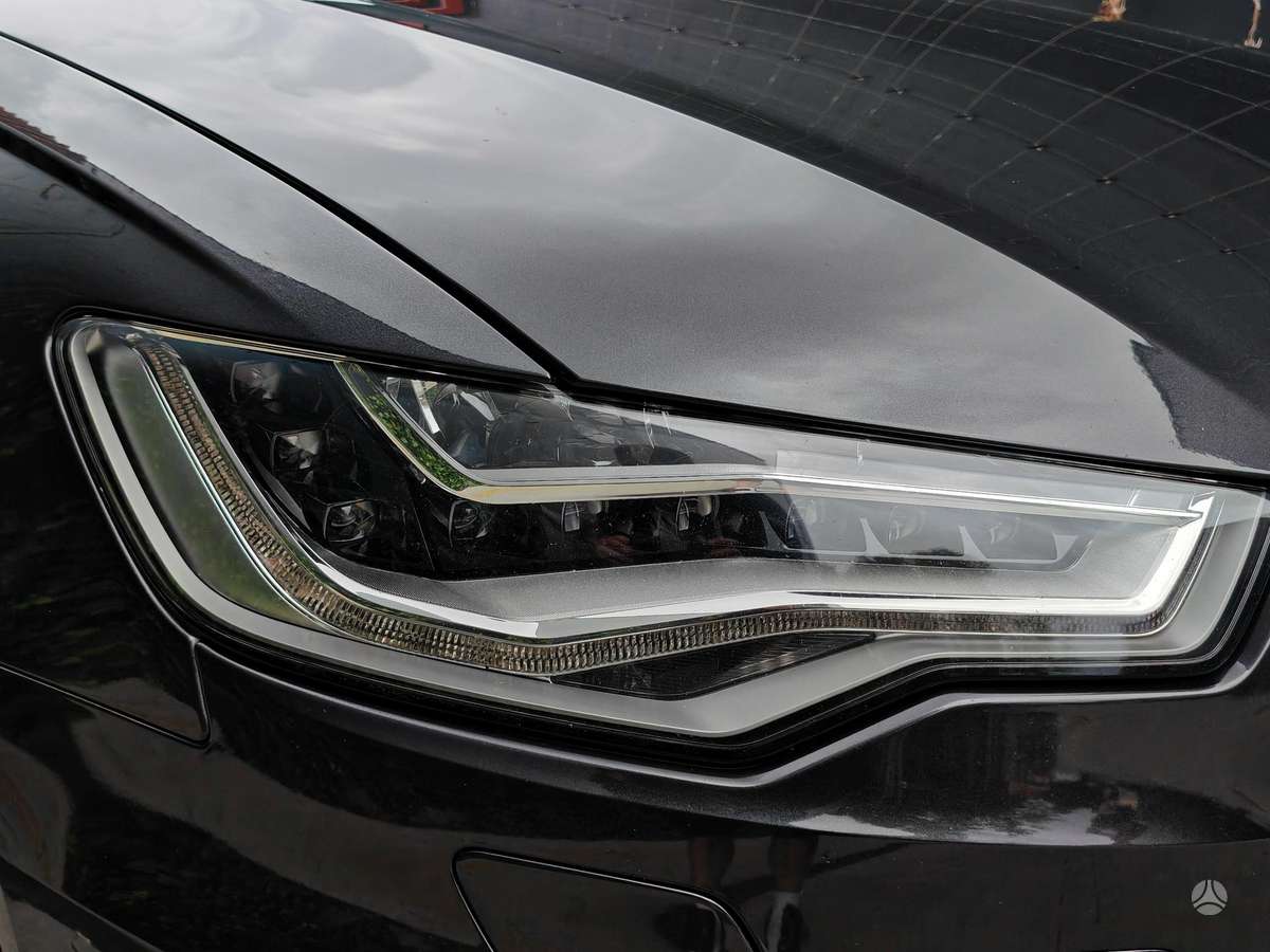 Audi A6, 3.0 l., universalas