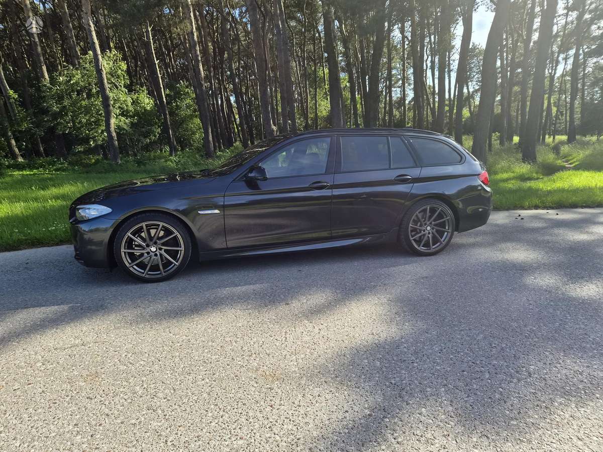BMW 535, 3.5 l., universalas