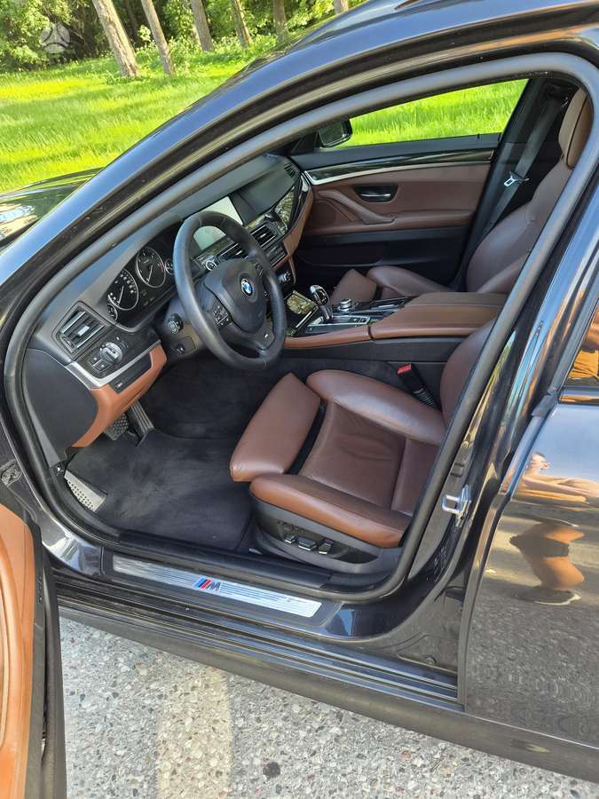 BMW 535, 3.5 l., universalas